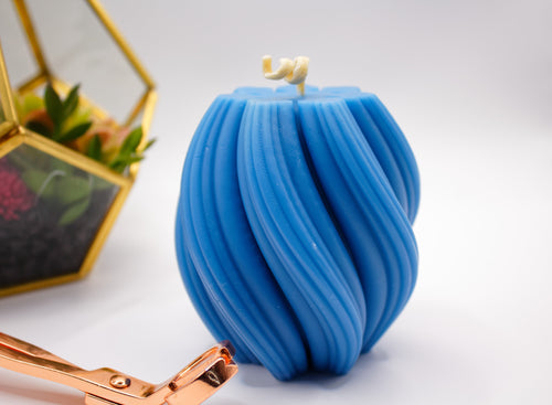 Blushbeam Wavy Pillar Candle – Limited Edition Fall Scents