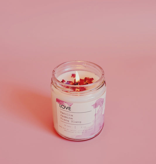Blushbeam Love Petals Candle – Romantic Vanilla & Jasmine Scent - Blushbeam.co.uk